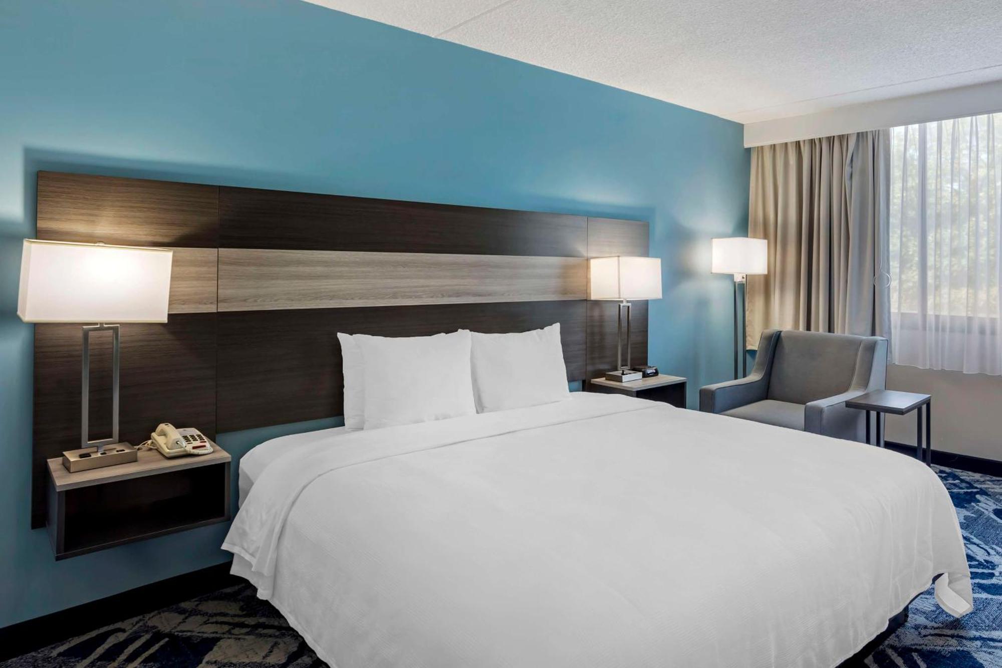 Best Western Rutgers University Hotel Ист-Брунсвик Экстерьер фото